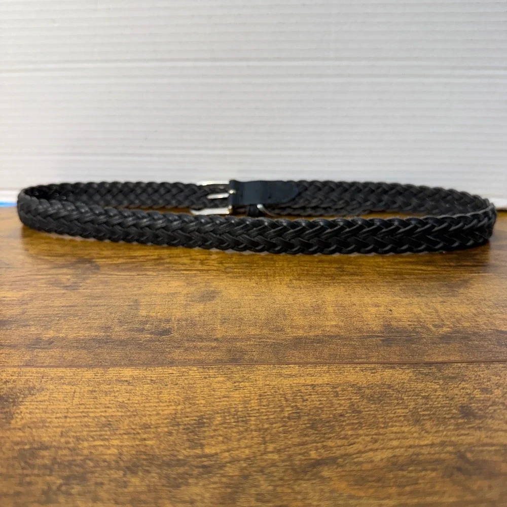 Vtg Black Braided Genuine Leather Belt Womens M/L Silver Buckle Preppy Classic - Picture 10 of 10